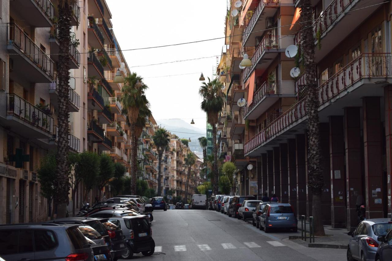 Mare Di Luci Panzió Salerno Kültér fotó